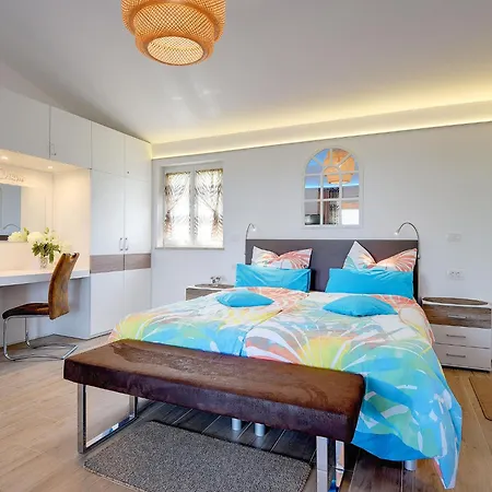 Gorgeous In Novigrad With Private Pool Villa *