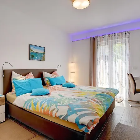Gorgeous In Novigrad With Private Pool Villa